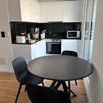 Brand New On Floor דירה לוזאן
