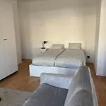 Brand New On Floor דירה