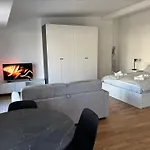 Brand New On Floor Lejlighed Lausanne
