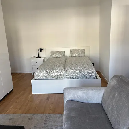 Brand New On Floor * Lausanne